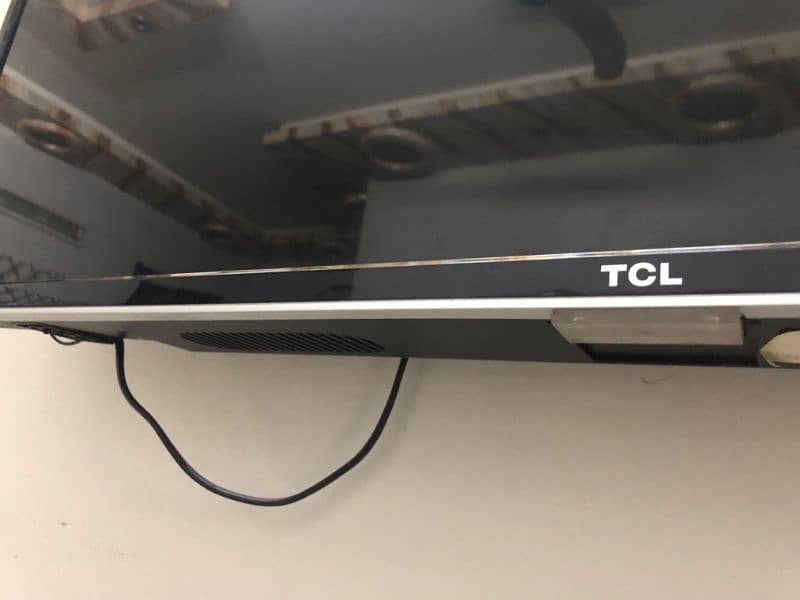 TCL original  42 Inches led 2