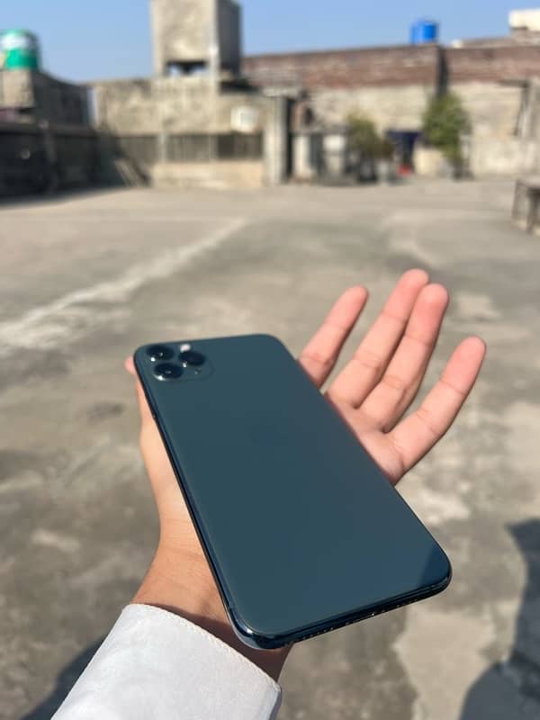 iphone 11 pro max 1