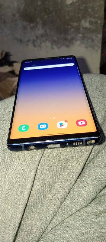 Samsung Galaxy note 9 6