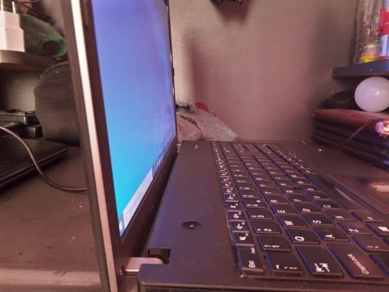 Lenovo Laptop 1