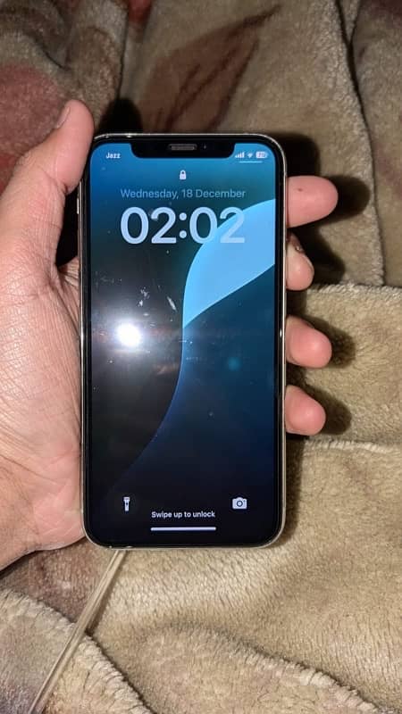 I phone 11 pro 256 gb pta approved 8