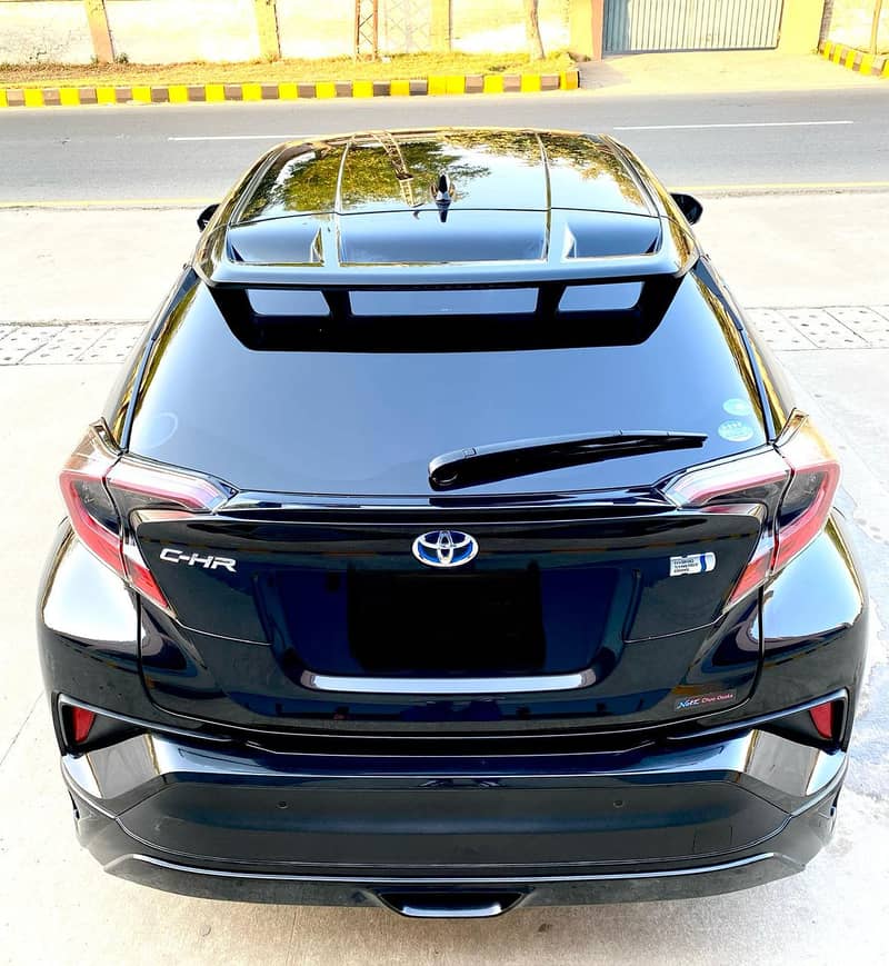 Toyota C-HR 2017 19