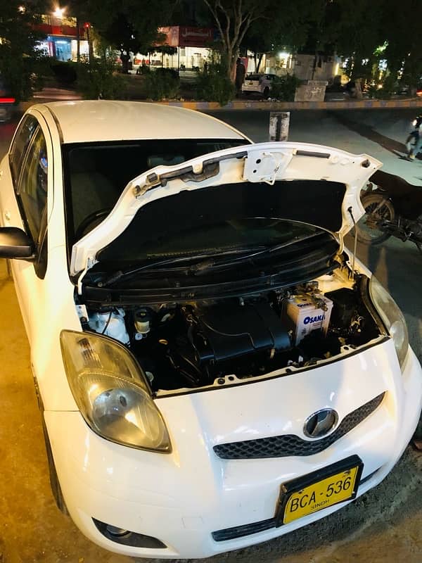 vitz 2009/14 15