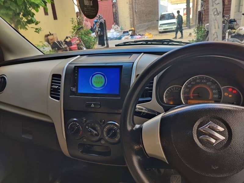 Suzuki Wagon R 2018 5