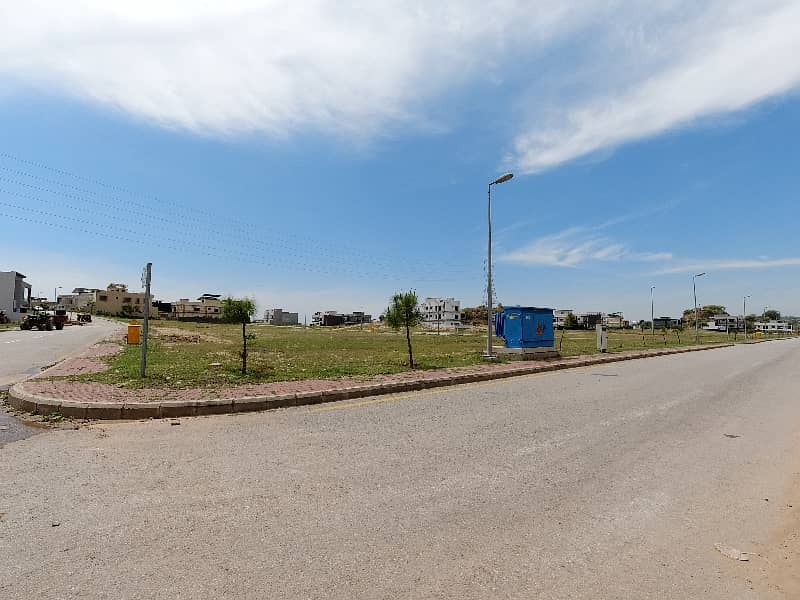 Prime Location Level Plot Ideal For Construction A Block Bahria Town Phase 8 Rawalpindi 7