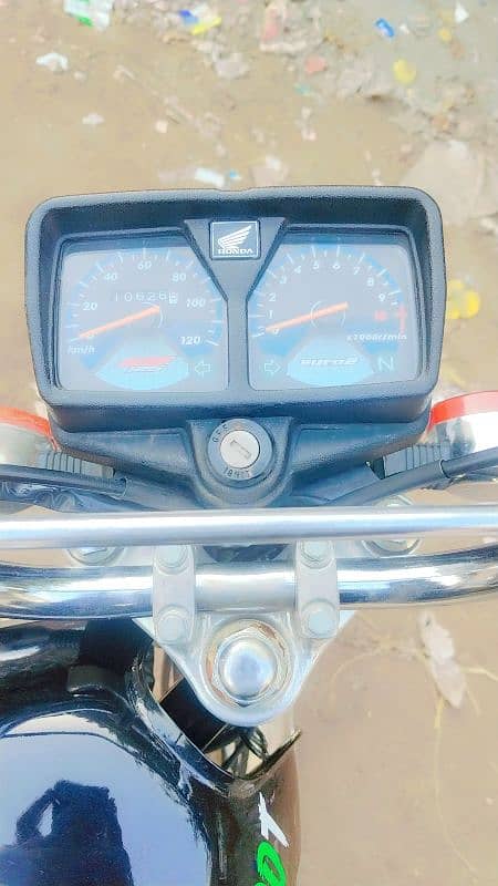 Honda CG 125 All ok Lush Condition 2023 Model urgent Sale 8