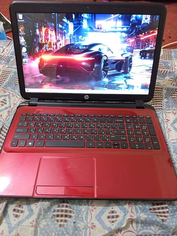 LAPTOP HP - COLOUR RED 1