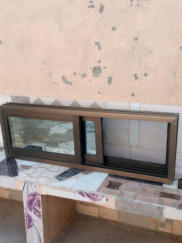 2 Aluminium Windows + 1 aluminium window for ventilation 3