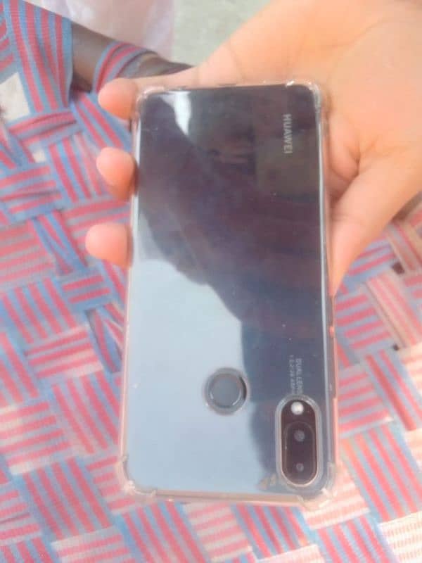 Huawei Nova 3i 1