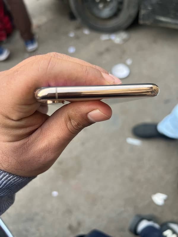 Iphone XS Max PTA Approved 4