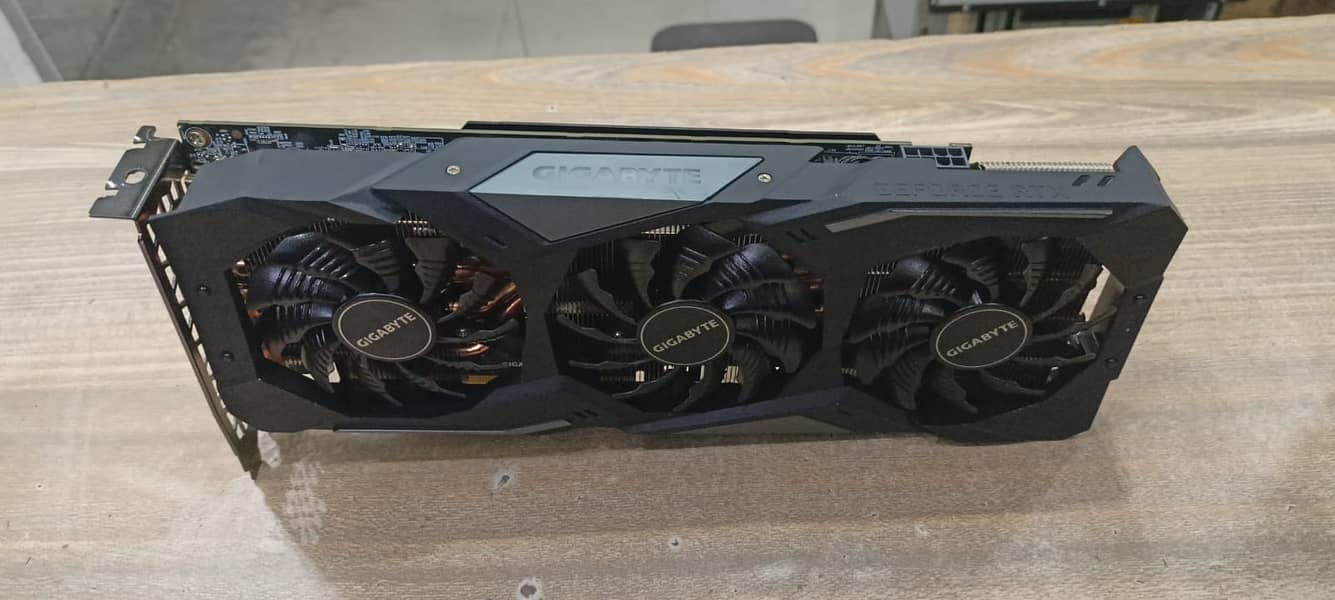 RTX 2060 super 8 GB and RTX 2060 6GB Fresh mint codition cards 13