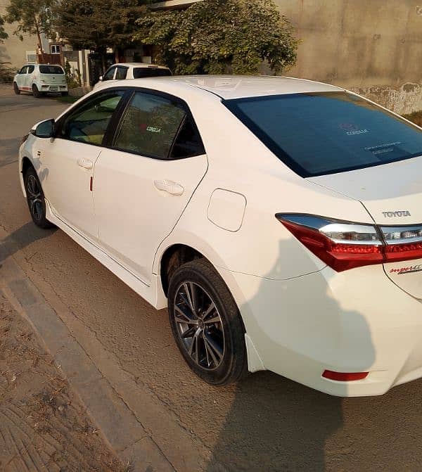 Toyota Corolla Altis 2019 1