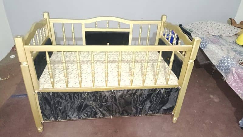 Baby Cot 0