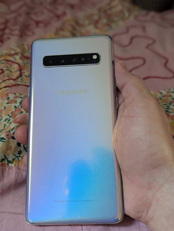 Samsung Galaxy S10 5g 1