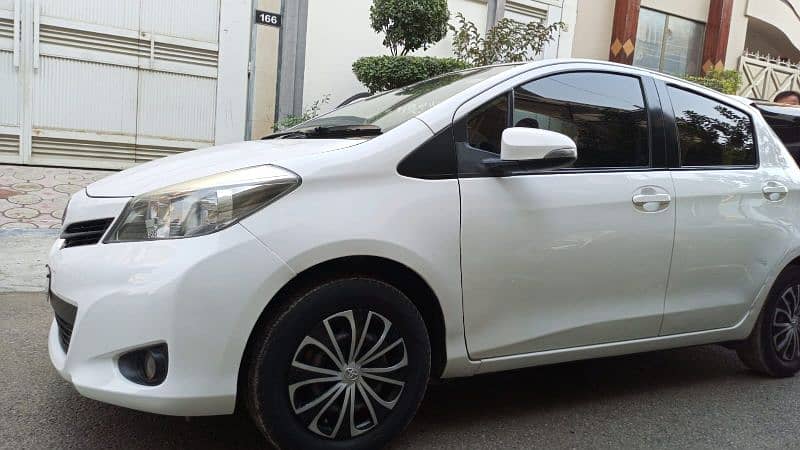 vitz 2013 16