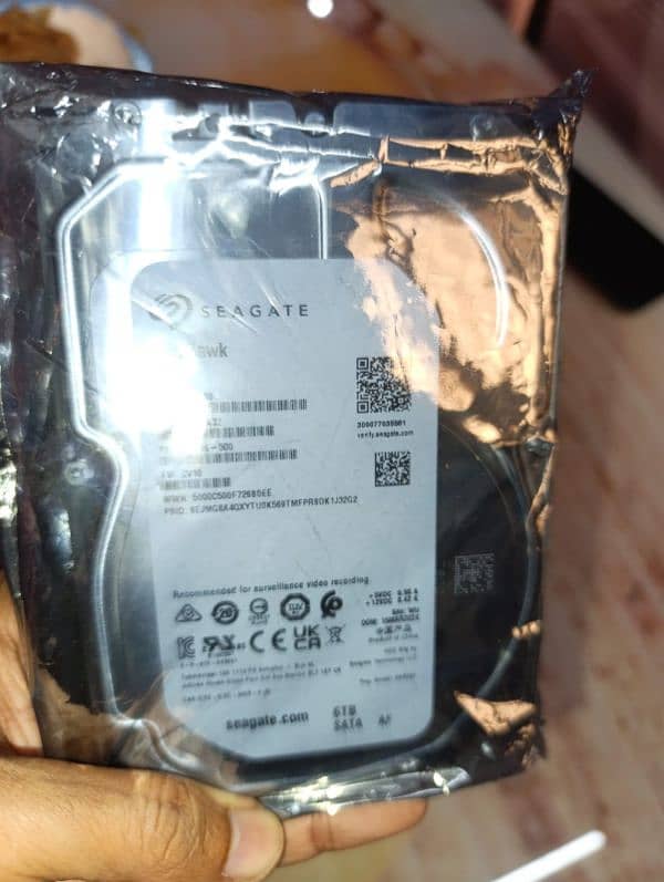 Seagate SkyHawk 6TB Brand new HardDisk 0