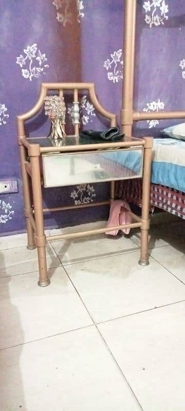 full set bed good condition 3