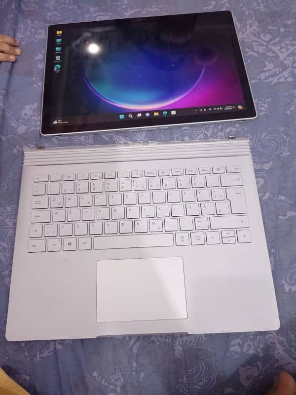 Microsoft surface book 3 2