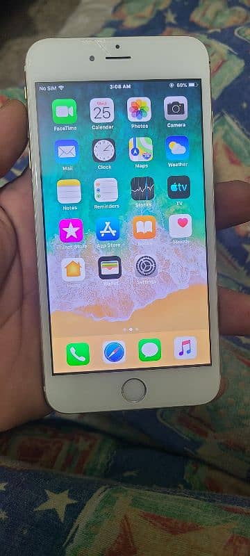 Iphone 6 plus 64 GB pta prove h sim nhi chal rahe ha Exchange possible 1