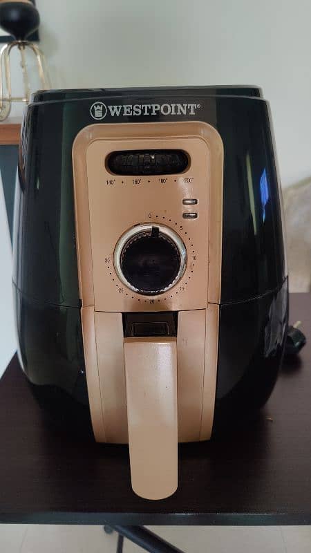 Brand New Air fryer 3