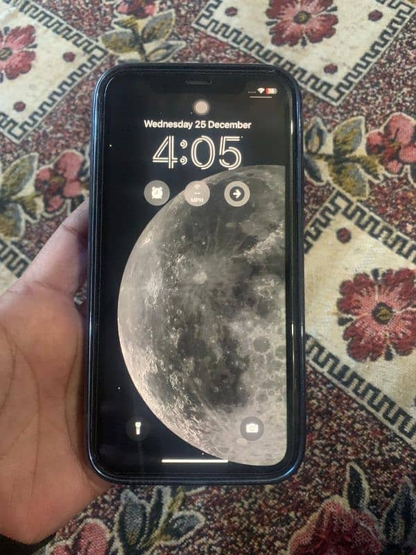 iphone 11 (Brand New 10/10) 5