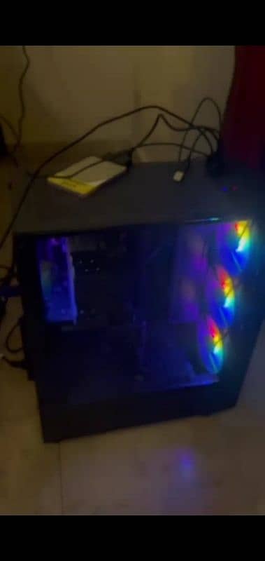 selling my gaming PC system model -B450MHP 0