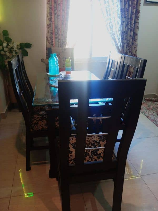 Dining Table 6 seater 2