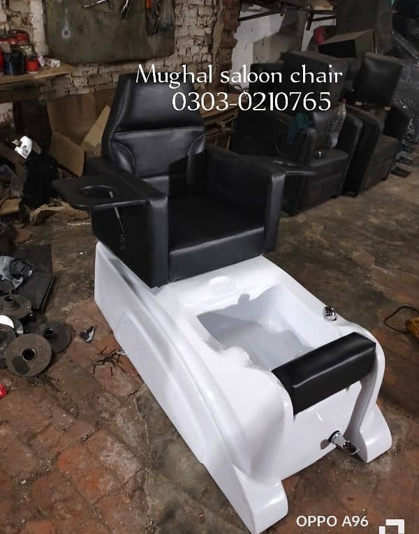 saloon chairs \ barbar chair \ parlour chairs \ chairs for sale 0