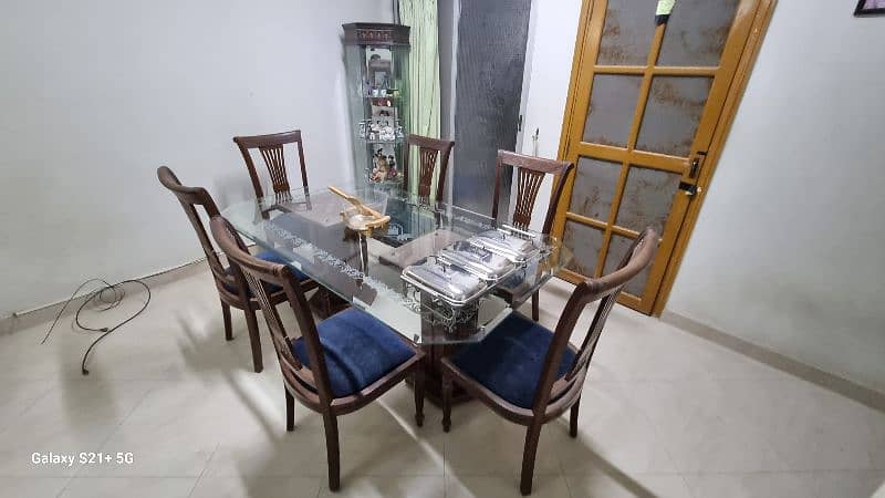 6 Seater Dining Table 4