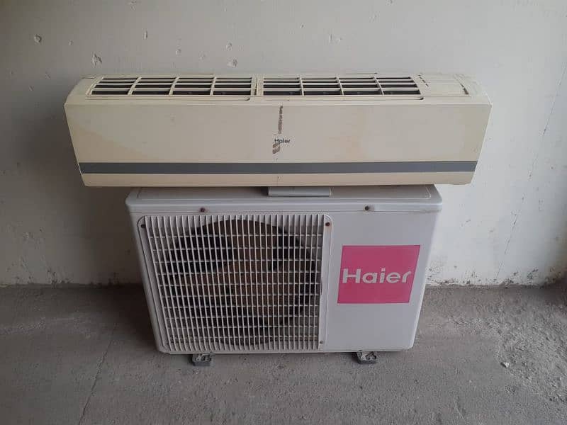 Haier 1.5 ton AC Used 0