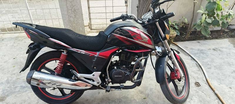 Honda CB150f (2017) black 5