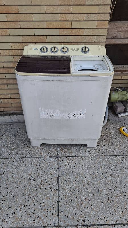 Kenwood Washing machine and dryer 1