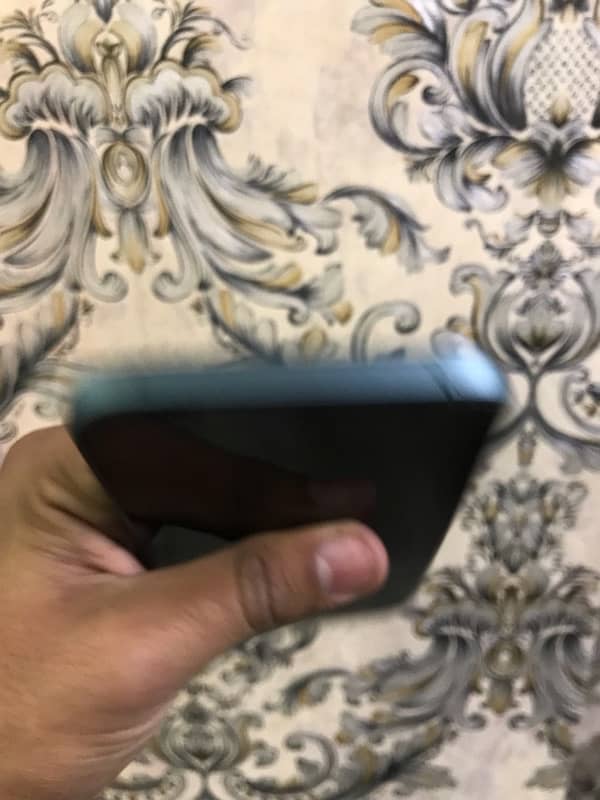 iphone 16 plus 128Gb N. P System active 5