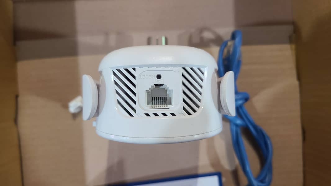 Dlink Dap-1820 WiFi Range Exten' der AC2000 2600 sq. ft coverage (Used) 6