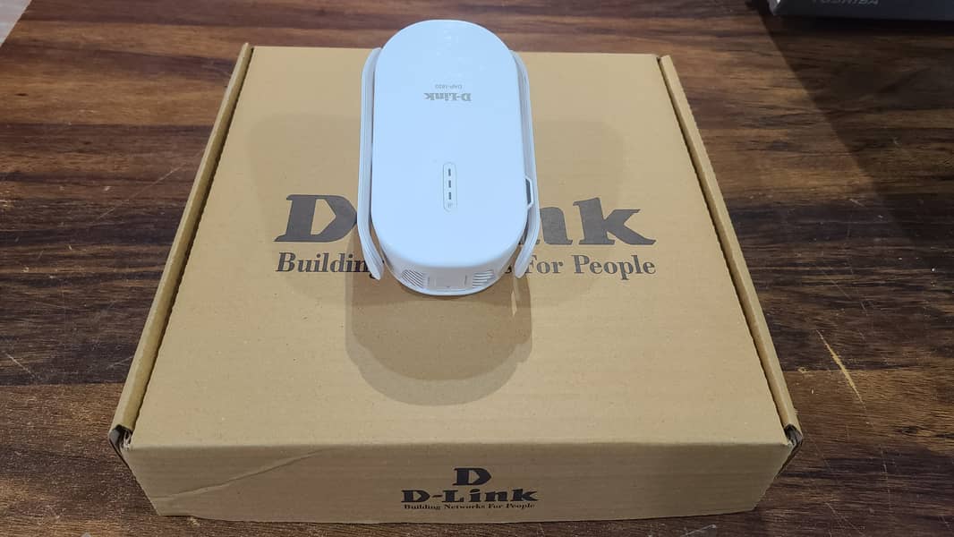 Dlink Dap-1820 WiFi Range Exten' der AC2000 2600 sq. ft coverage (Used) 14