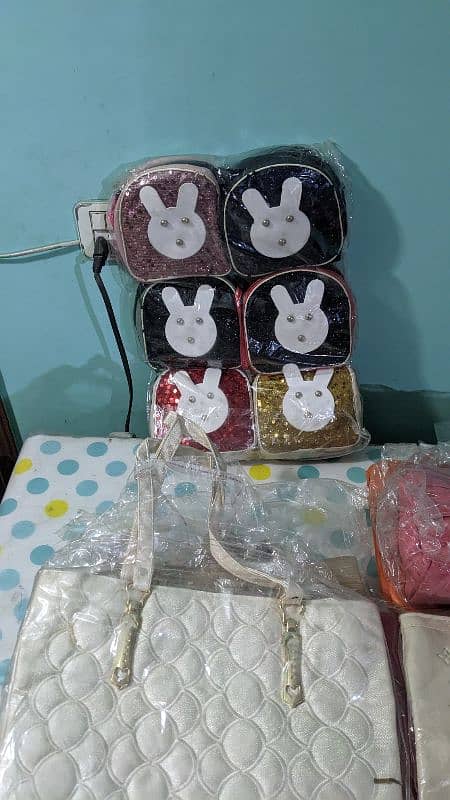 Ladies hand bag 16 pcs 14