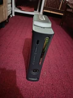 XBOX 360 with 1 wireless,1 wired controller and CD's