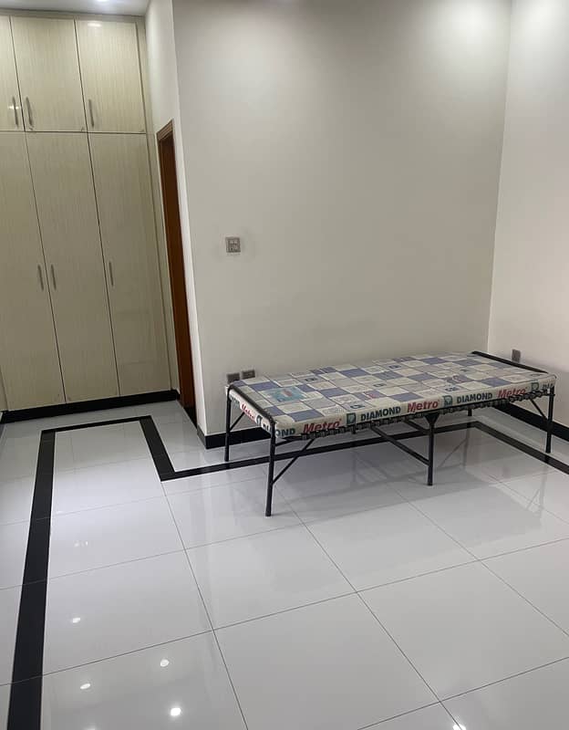 1 Kanal 3 Bed Upper Portion For Rent In Korang Town 1