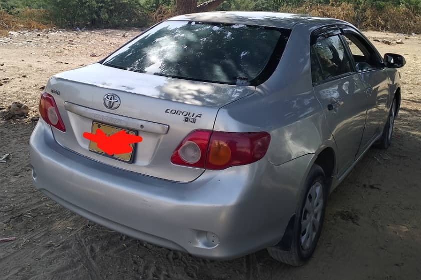 Toyota Corolla GLI 2011 1