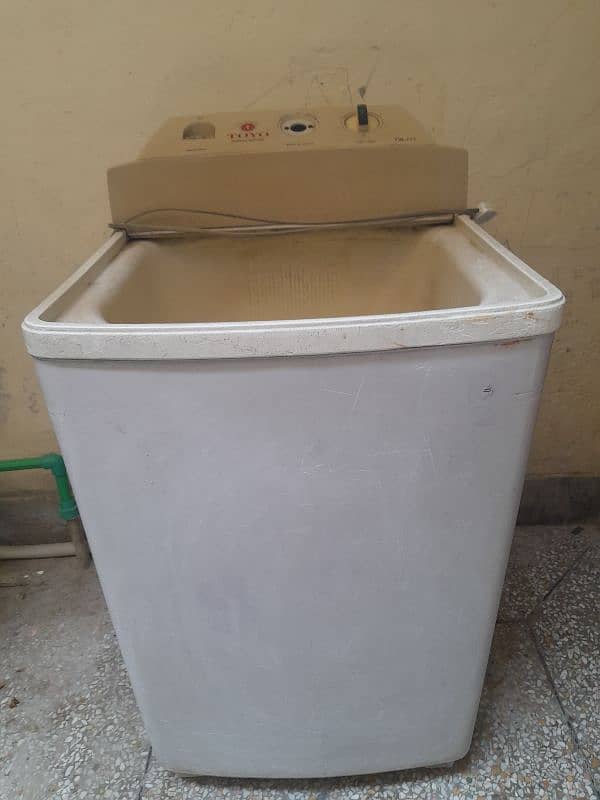 Washing machine & dryer for sale 0