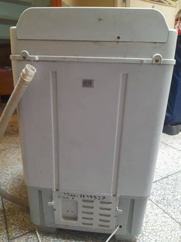 Washing machine & dryer for sale 7