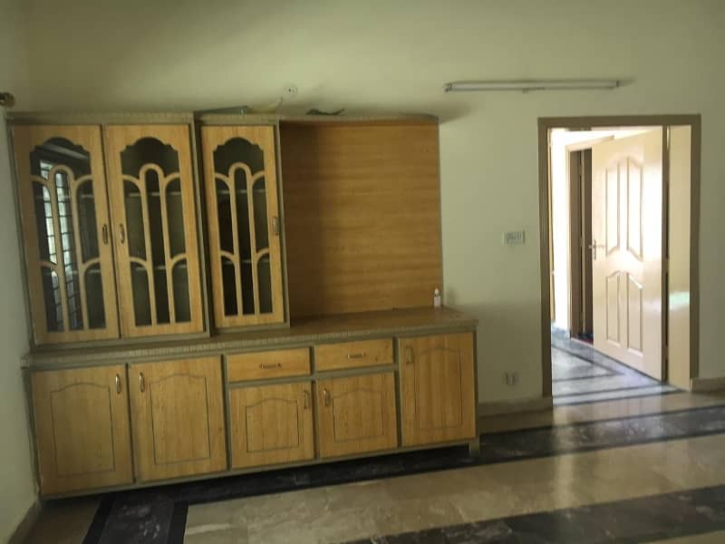 1 Kanal 3 Floors House Available For Sale 4