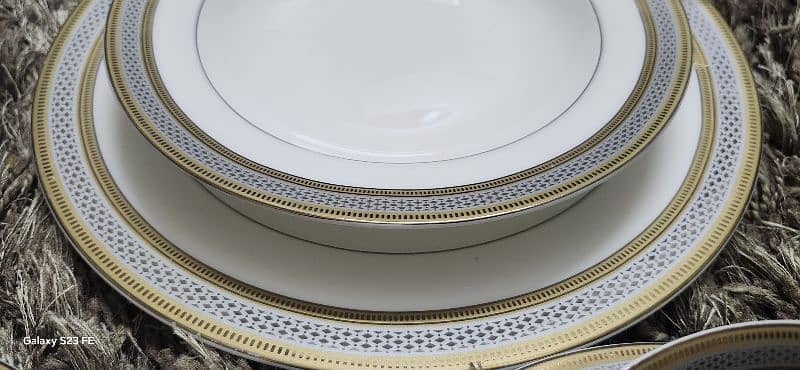 noritake dinner set 0