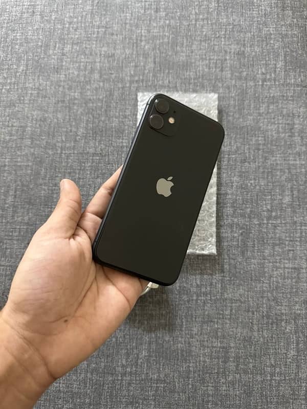 IPHONE 11 128GB PTA APPROVED 1