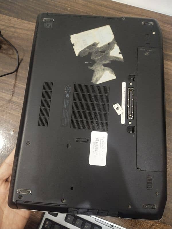 Dell latitude E6429/ 4Gb Ram/ 300 Gb hard Disk 2