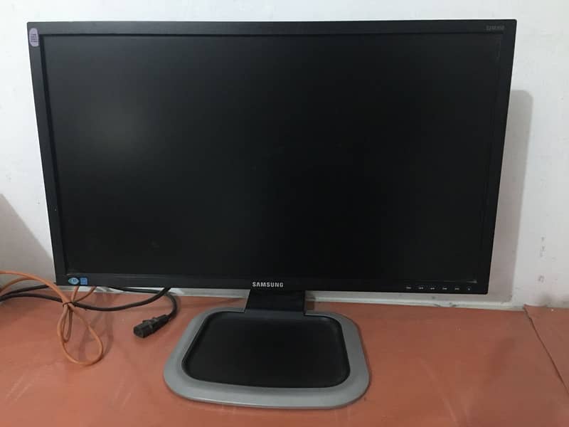 Samsung Lcd For Sale 24 Inch Monitor 0