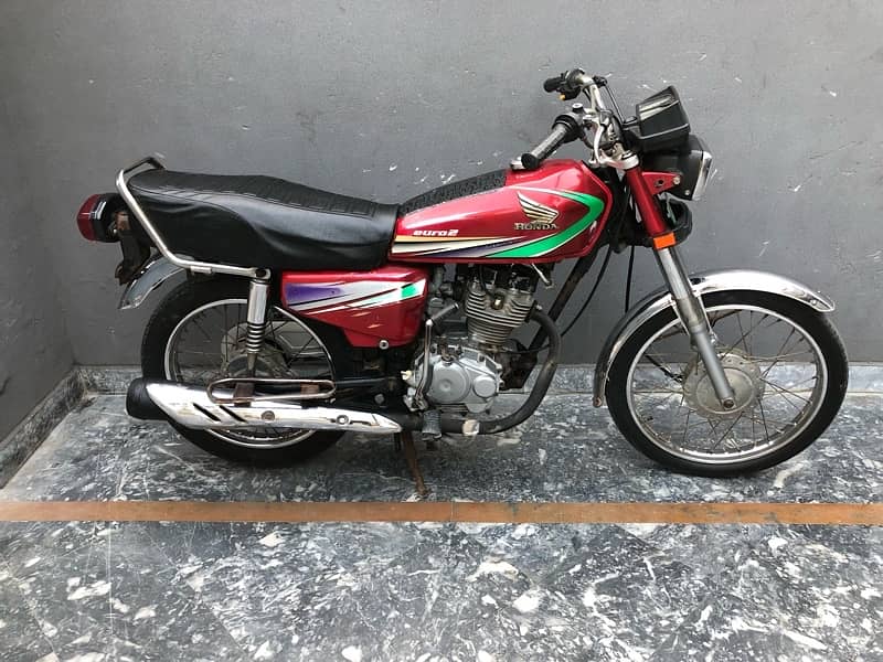 Honda 125 2013 complete documents 0