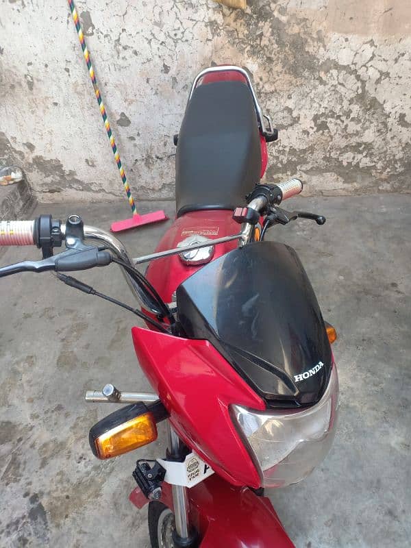 Honda pridor 100 cc motorbike 0