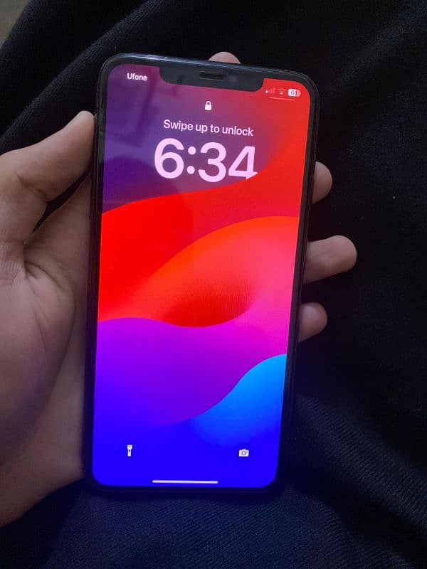 iPhone 11 pro max 6