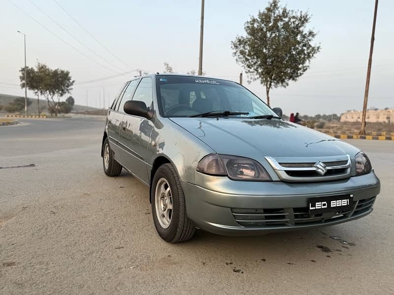 Suzuki Cultus 2012 5